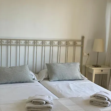 Estudio Primera Linea 50 Mtrs Playa. Fibra 600mb Apartment Marbella