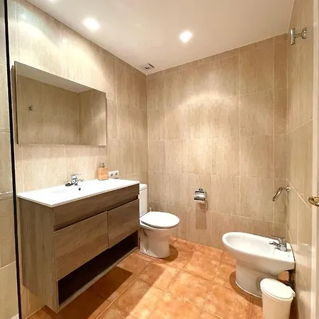 Apartamento Estudio Primera Linea 50 Mtrs Playa. Fibra 600mb