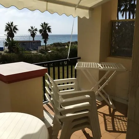 Estudio Primera Linea 50 Mtrs Playa. Fibra 600mb Apartamento Marbella