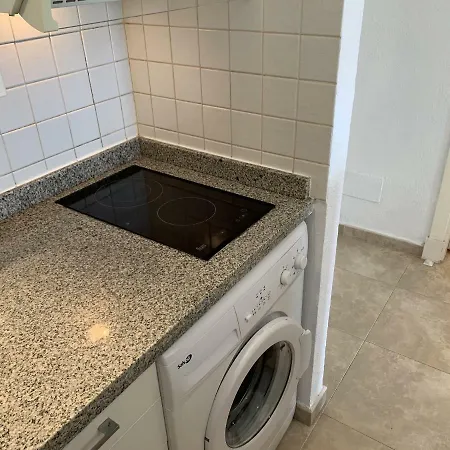 Estudio Primera Linea 50 Mtrs Playa. Fibra 600mb Marbella