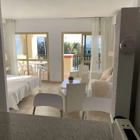 Estudio Primera Linea 50 Mtrs Playa. Fibra 600mb Apartamento *