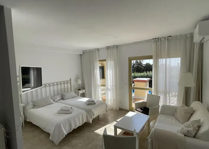 Estudio Primera Linea 50 Mtrs Playa. Fibra 600mb Apartmán Marbella